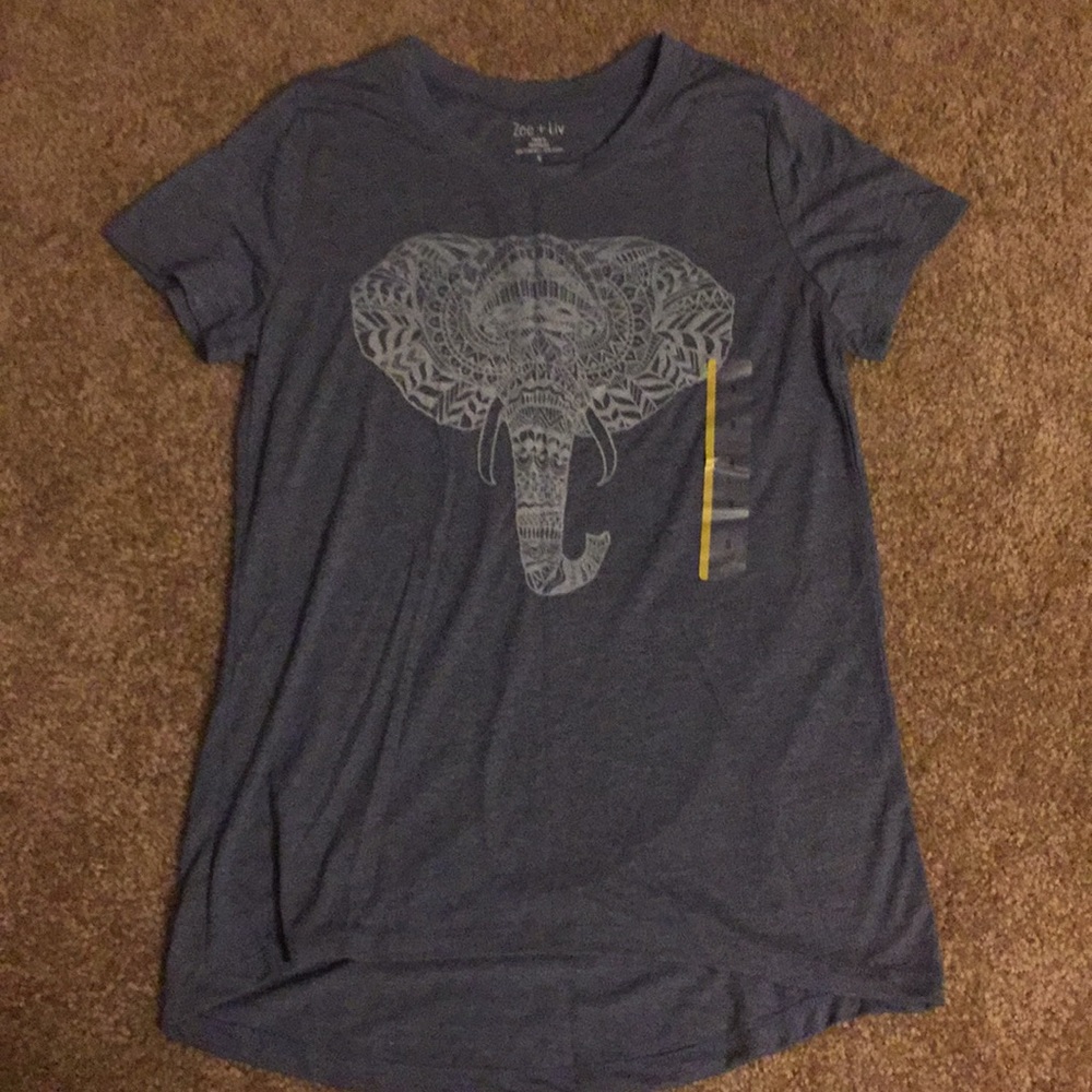 🎉 5 for $25 🎉 Graphic tee